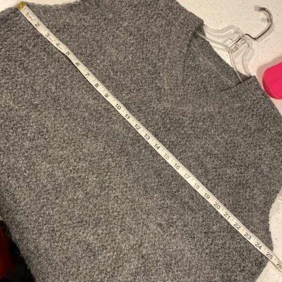 IBELL ZHANG grey gray open weave sweater vest - Picture 4 of 5